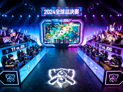 篮球赛事直播截图 - NBA球员扣篮瞬间